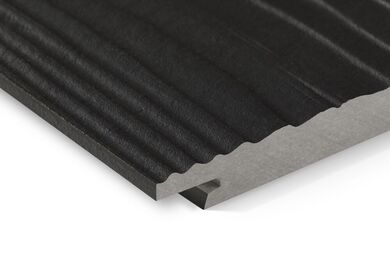 Swisspearl Gevelplank Connect Wood Look Cedar CP 180c Diep Zwart 1-z 8x210x3000mm