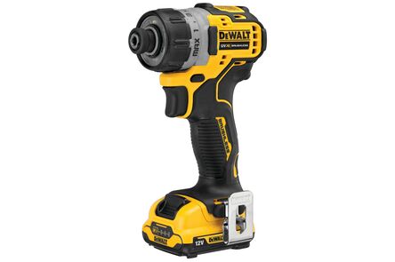 DeWALT schroevendraaier xr DCF601D2-QW 12v